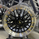 Пара дисков BBS LM R17 7.5J ET35 5x112 (золотые болтики) 2