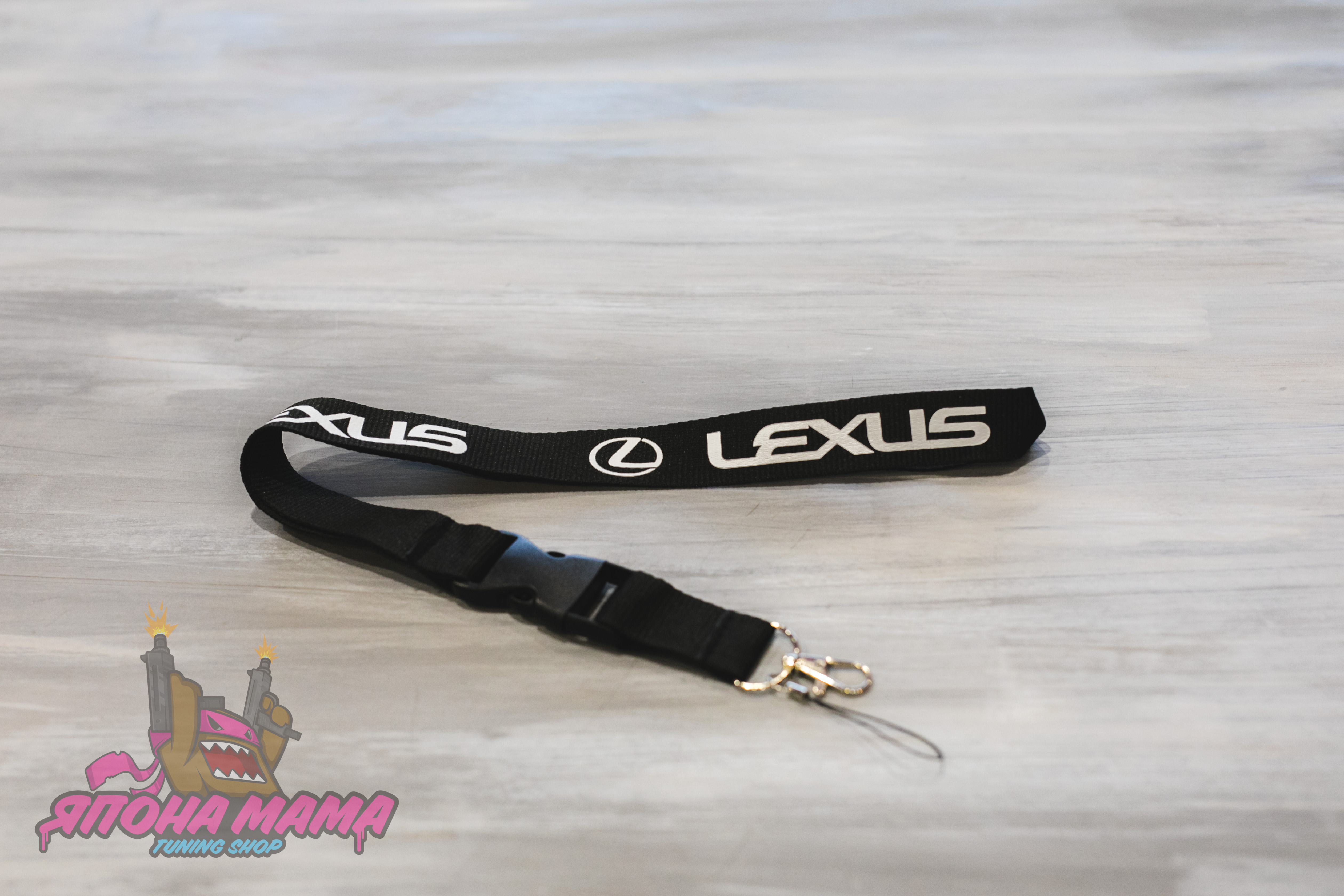 Лента Lexus для ключей тканевая (бэйджкипер)