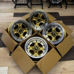 Комплект дисков Work Equip 40 R15 9j ET0 4x100 / 114.3 (золото) 2