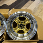 Комплект дисков Work Equip 40 R15 9j ET0 4x100 / 114.3 (золото) 5