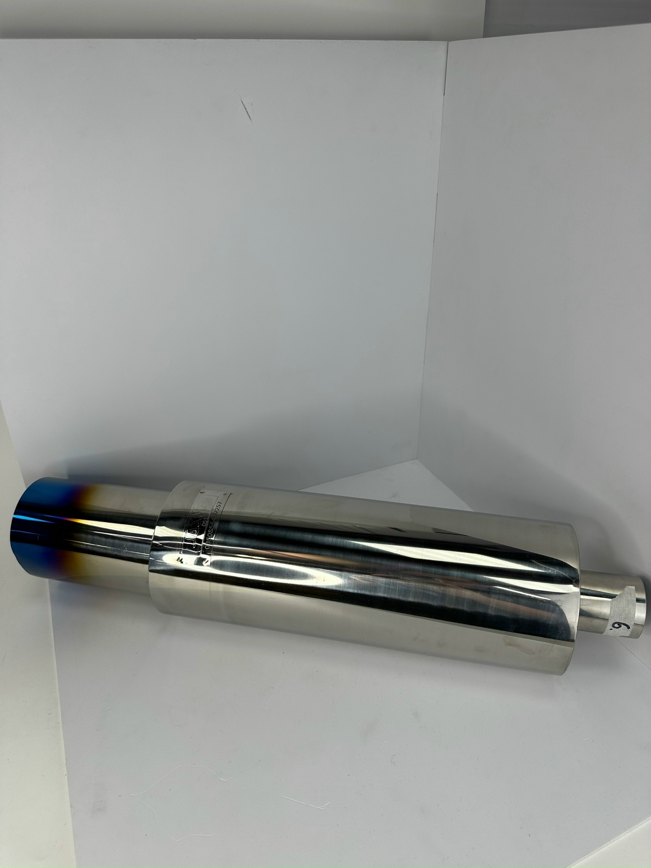 Глушитель HKS Hi-Power умеренный бас 51mm.вход / 101mm.выход (универсальный)  Уценка 6 1