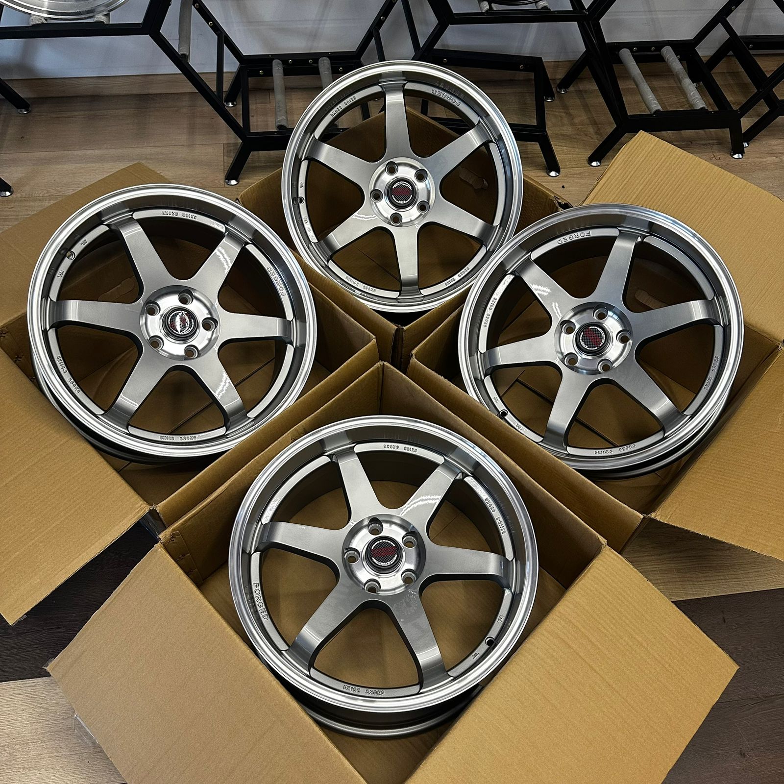 Комплект дисков Volk Racing TE37 R19 8.5J ET35 5x114.3 2