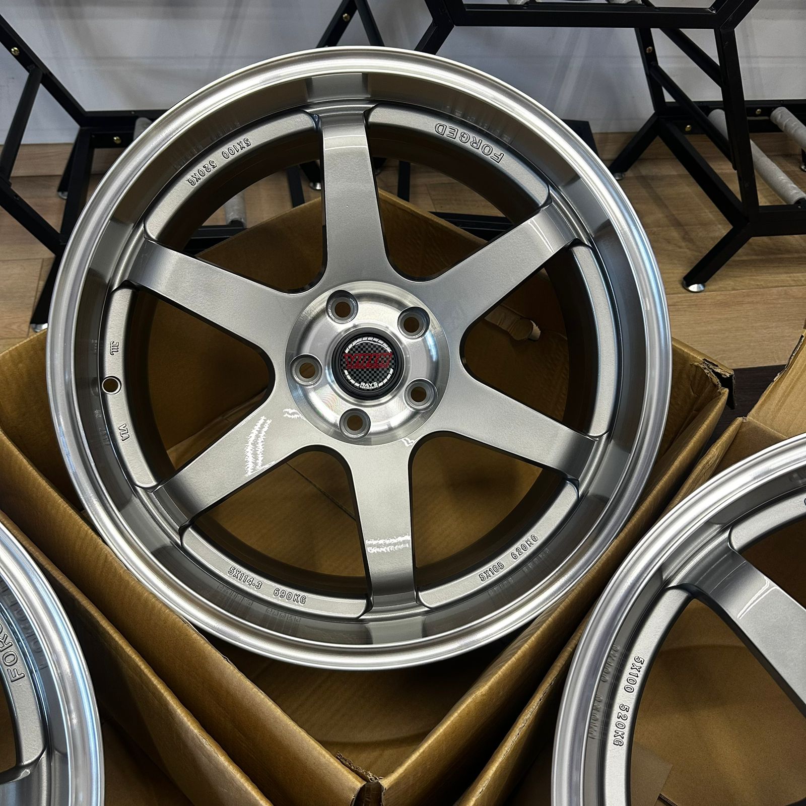 Комплект дисков Volk Racing TE37 R19 8.5J ET35 5x114.3 5