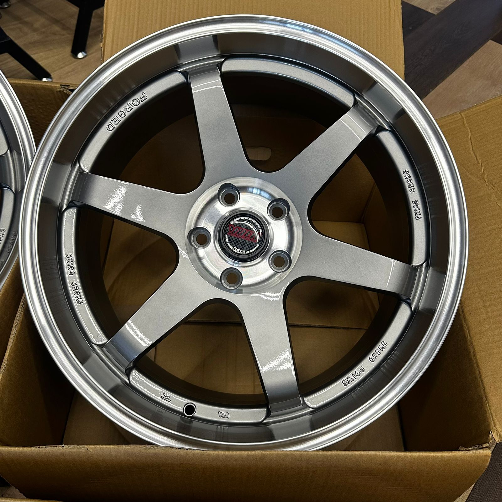 Комплект дисков Volk Racing TE37 R19 8.5J ET35 5x114.3 6