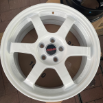 Комплект дисков Volk Racing TE37 R17 8j ET42 5x100 (белый)