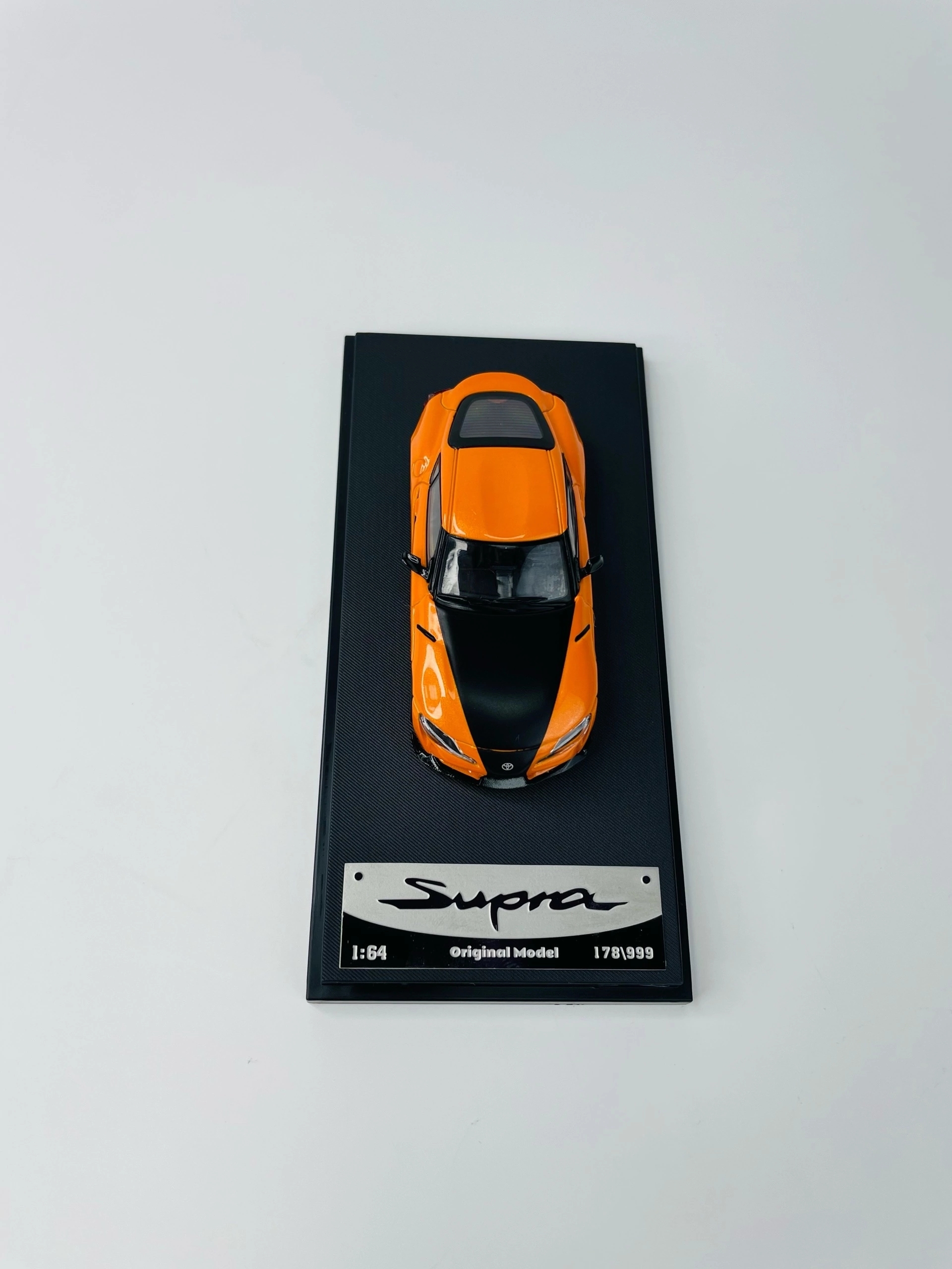 Коллекционная модель Toyota Supra A90 3