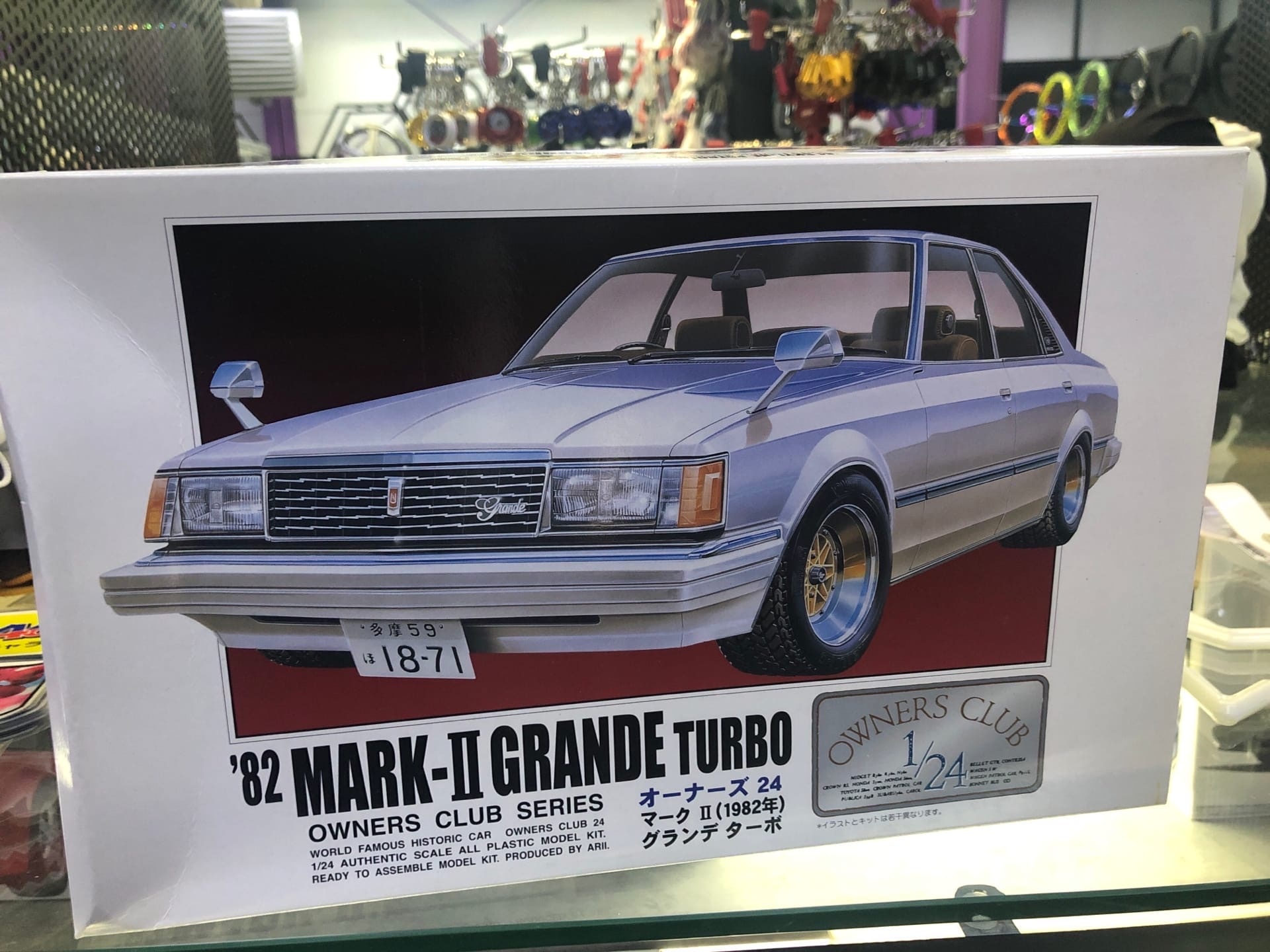 Сборная модель TOYOTA MARK II 1982