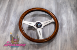 Деревянный спортивный руль Nardi Classic с серебристыми матовыми спицами из анодированного алюминия 2