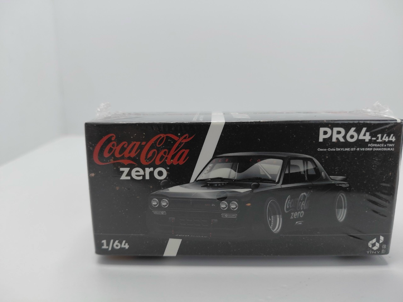 Коллекционная машинка Nissan Skyline GT-R V8 Drift (Hakosuka)