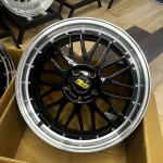 Комплект дисков BBS LM R17 7.5j ET35 5x120 (черные) 4