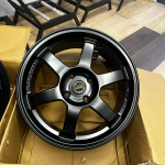 Комплект дисков Volk Racing TE37 R17 7.5j ET38 4x114.3 2