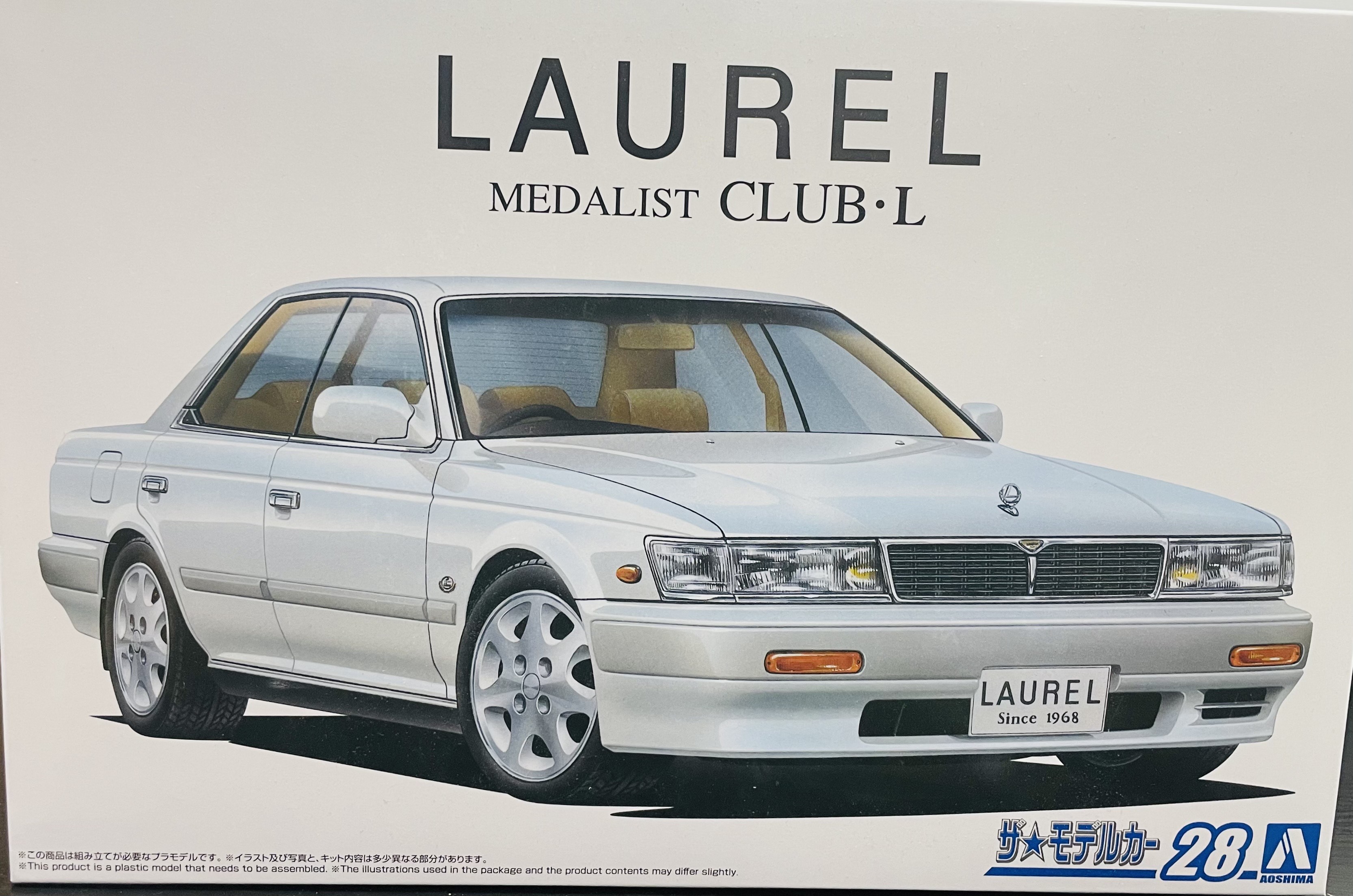 Сборная модель Nissan Laurel (C33)
