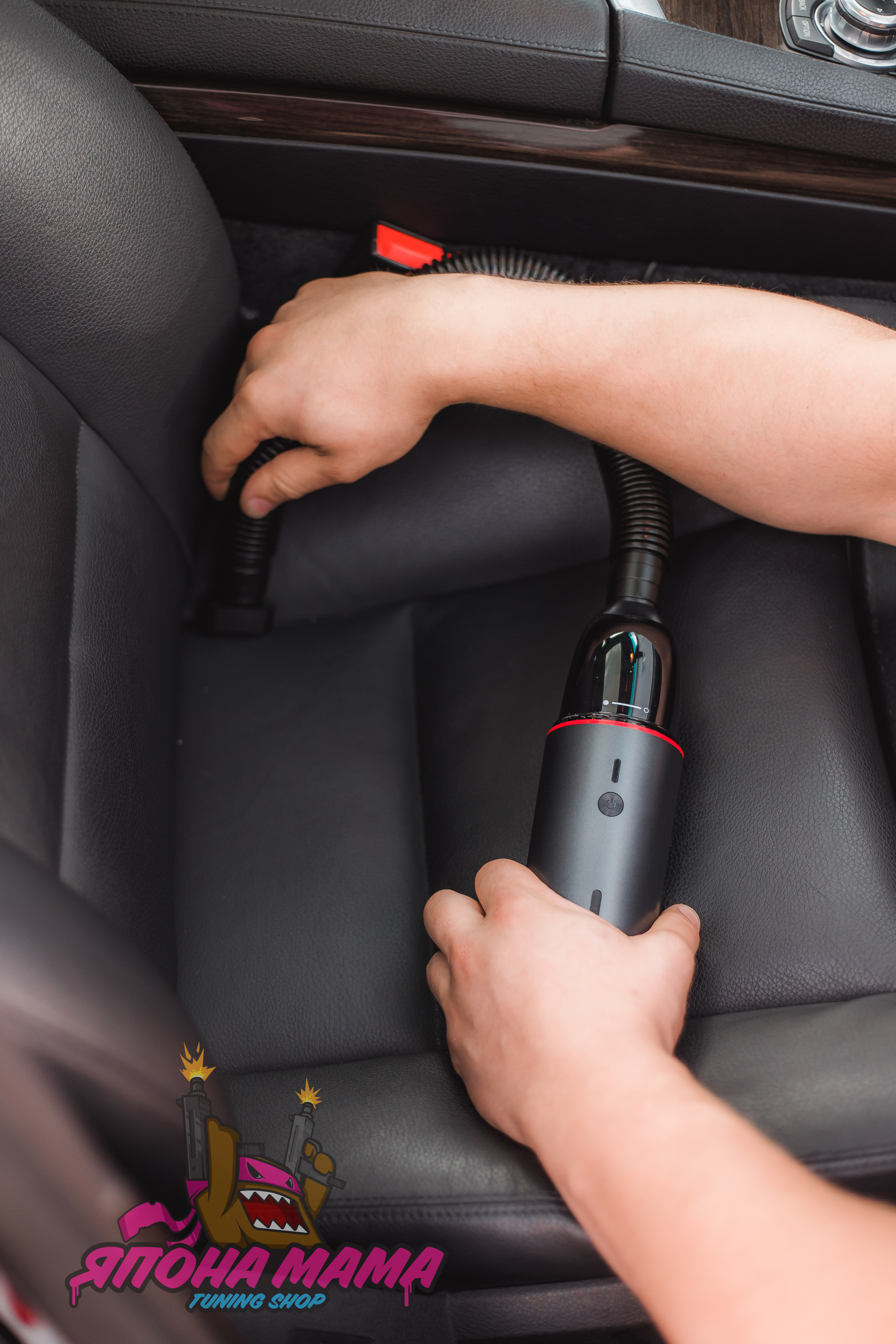 Компактный портативный пылесос для автомобиля 1