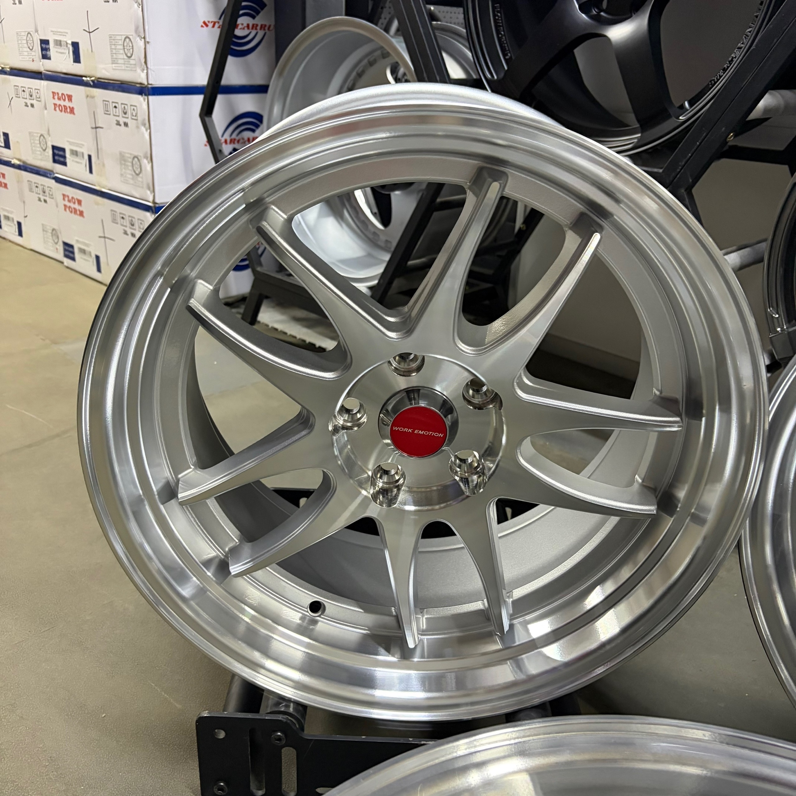 Комплект разношироких дисков Work Emotion CR2P с полкой R18 9J ET30 10J ET30 5x114.3 3