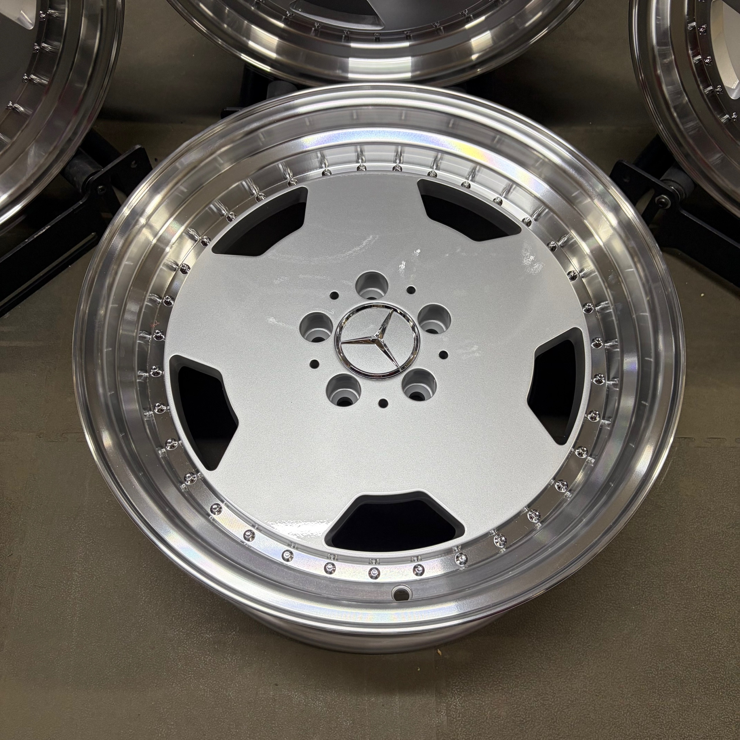 Комплект дисков PERFORMA 25 R18 8j ET30 5x112 4