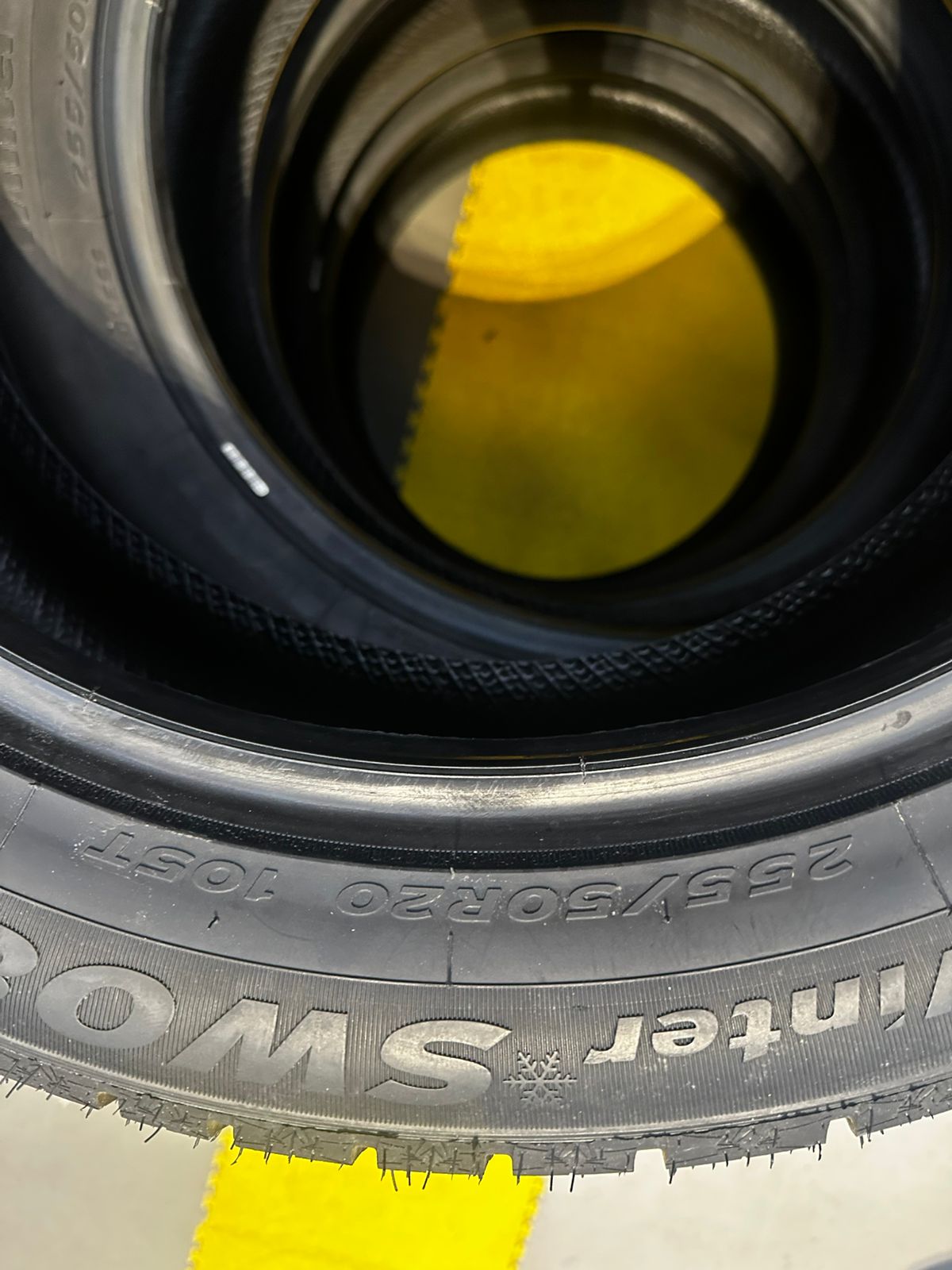 Шины MINNELL Winter SNOW 8 255/50 R20 105T 5