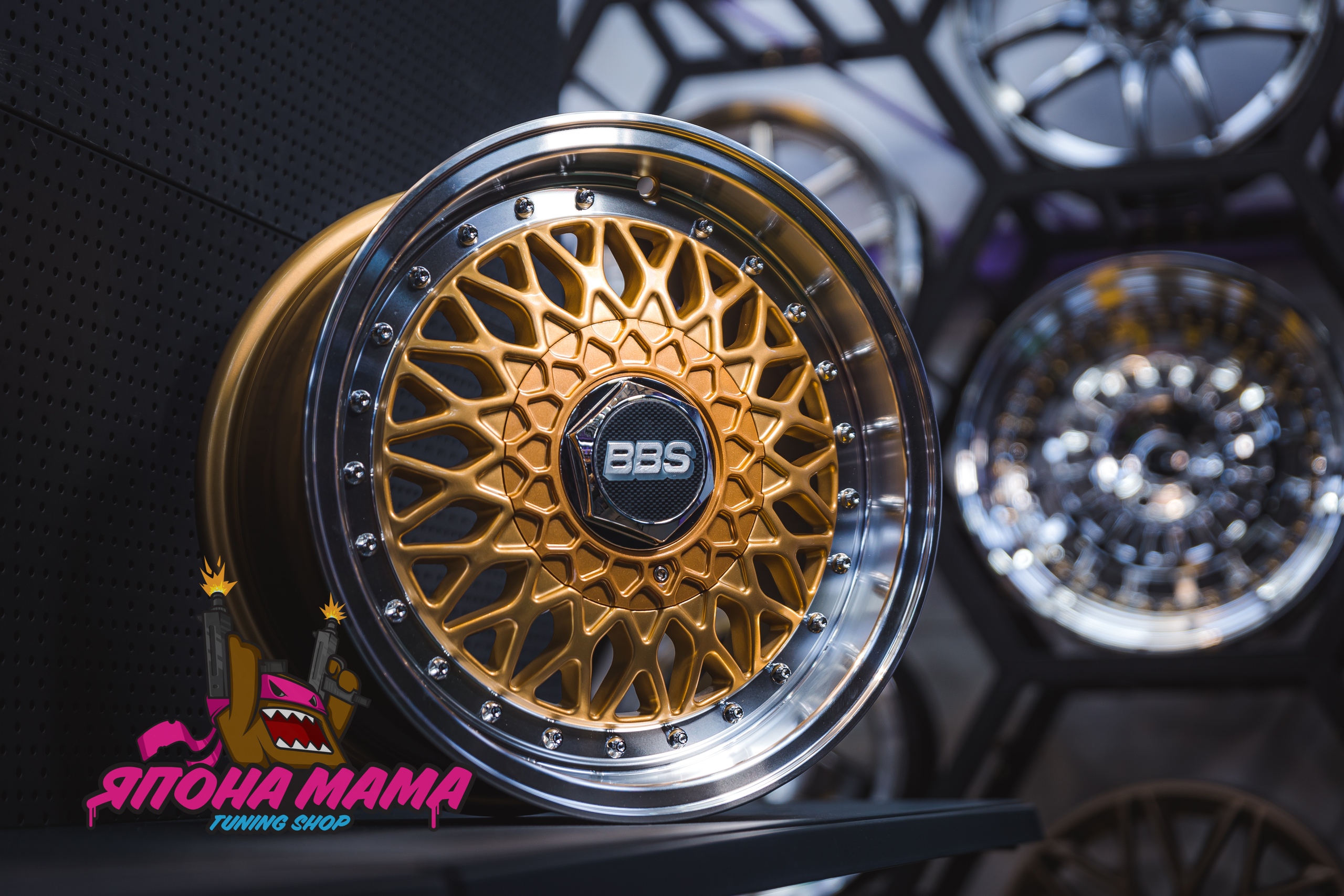 Комплект дисков BBS RS R17 8.5j ET15 4x100/5x100 (золото)