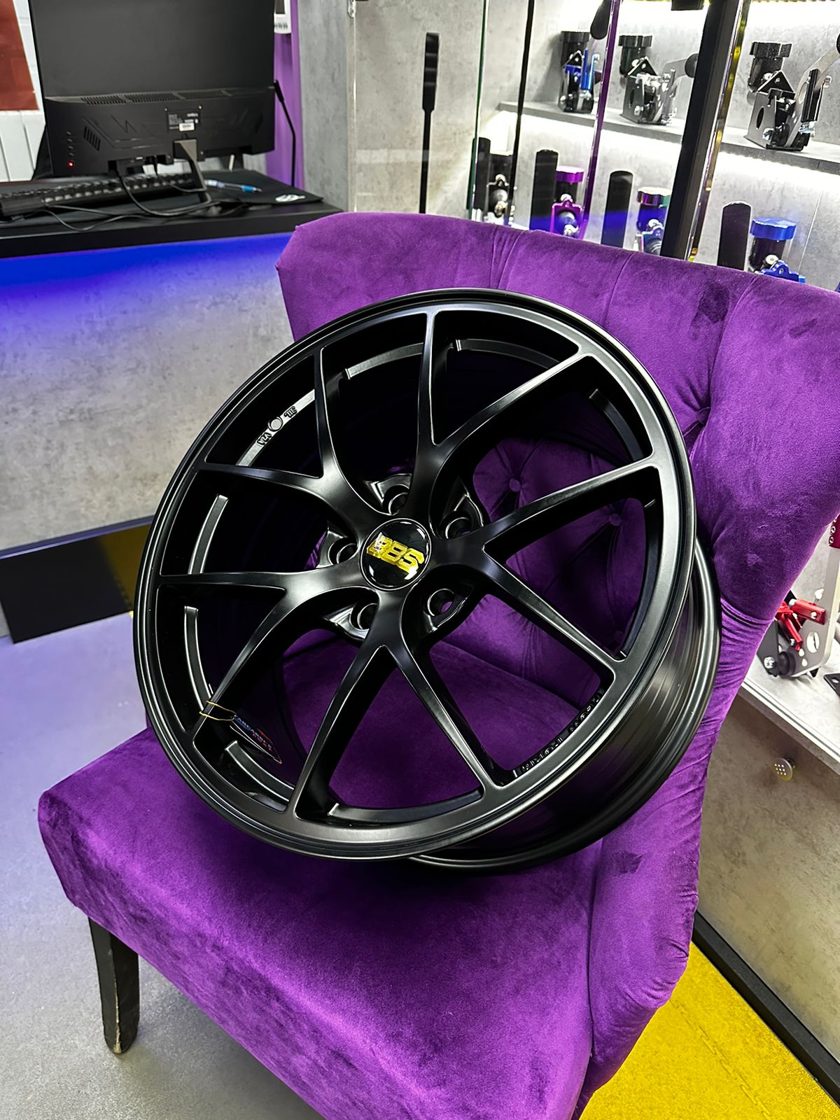 Комплект дисков BBS FI-R R18 8j ET40 5x114.3 (Черный матовый) 5