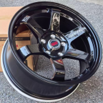 Комплект дисков Volk Racing TE37 R17 8J ET35 5x114.3 (черный глянец)
