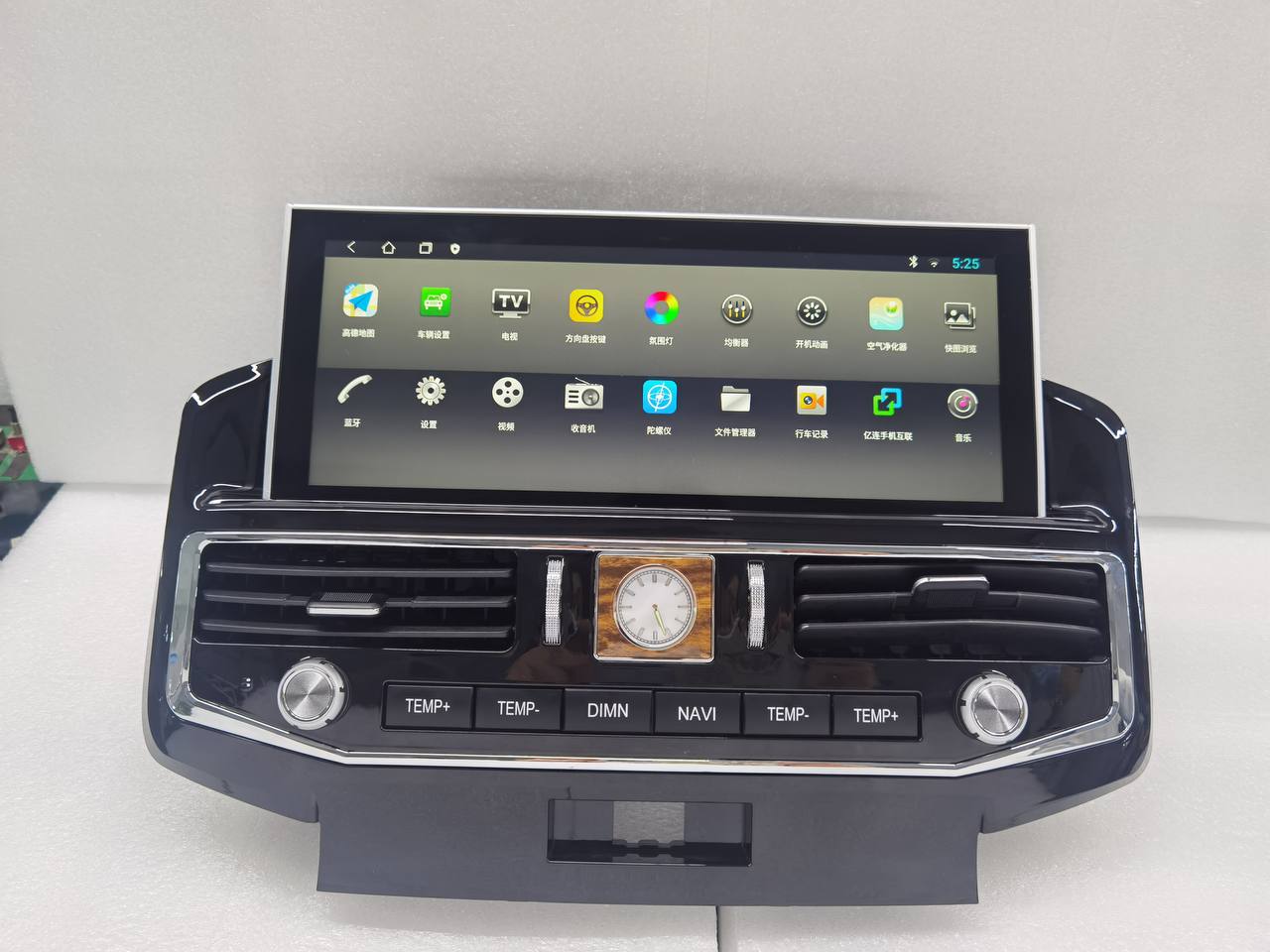 Магнитола Lexus LX для Toyota Land Cruiser 200 (2008-2015) 3