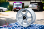 Комплект дисков Volk Racing TE37 R15 6.5j ET35 4x100 73.1 (белые)