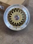 Комплект дисков BBS RS R15 6.5j ET35 4×100 / 114.3 (золото)