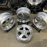 Комплект дисков Rotiform ROC R17 8J ET30 5x108/114.3 (Silver) 2