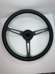 Руль из натуральной кожи с черными спицами (380mm) черная строчка