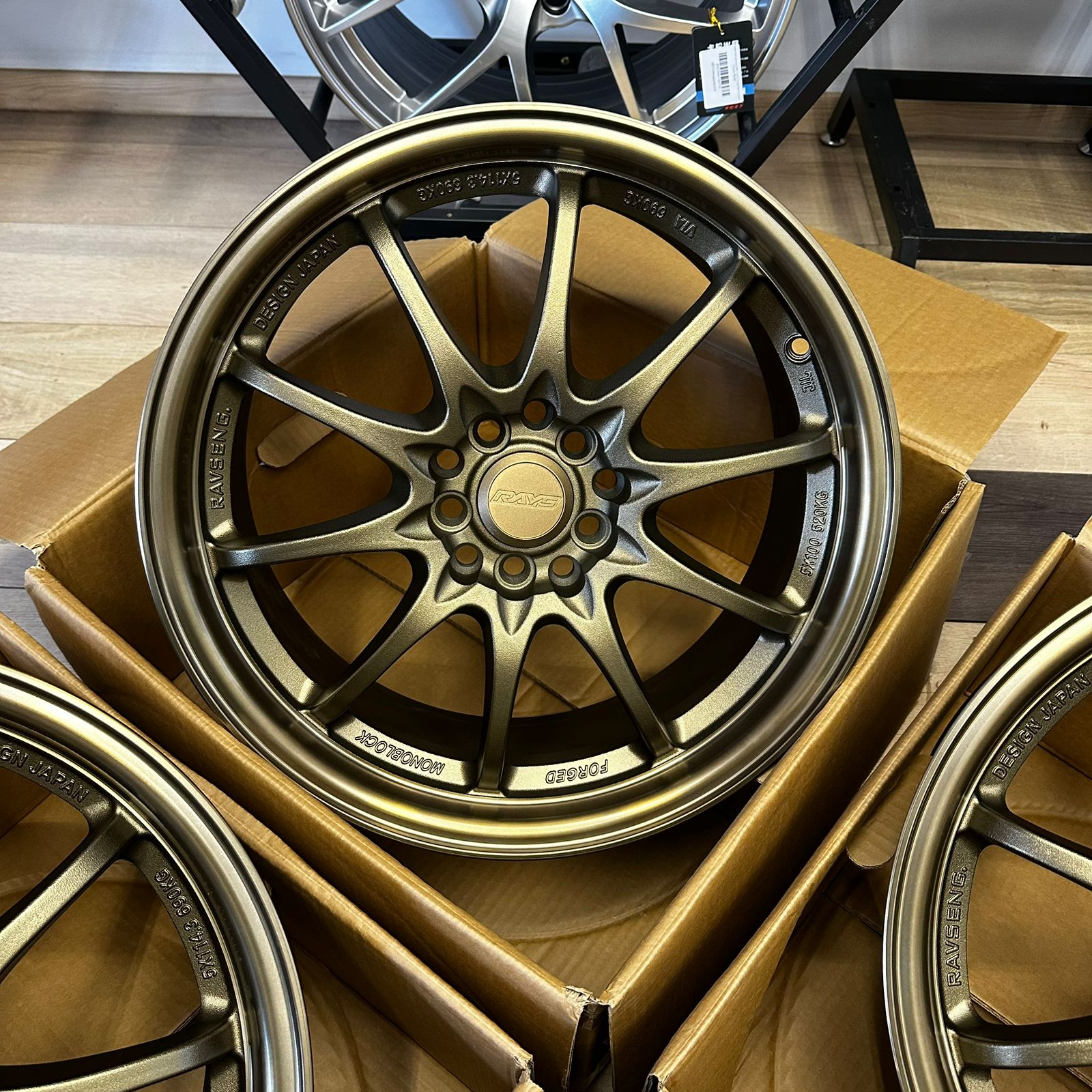 Комплект дисков RAYS Volk Racing CE28 R17 7.5j ET40 5x100/5x114.3 (бронзовые) 3