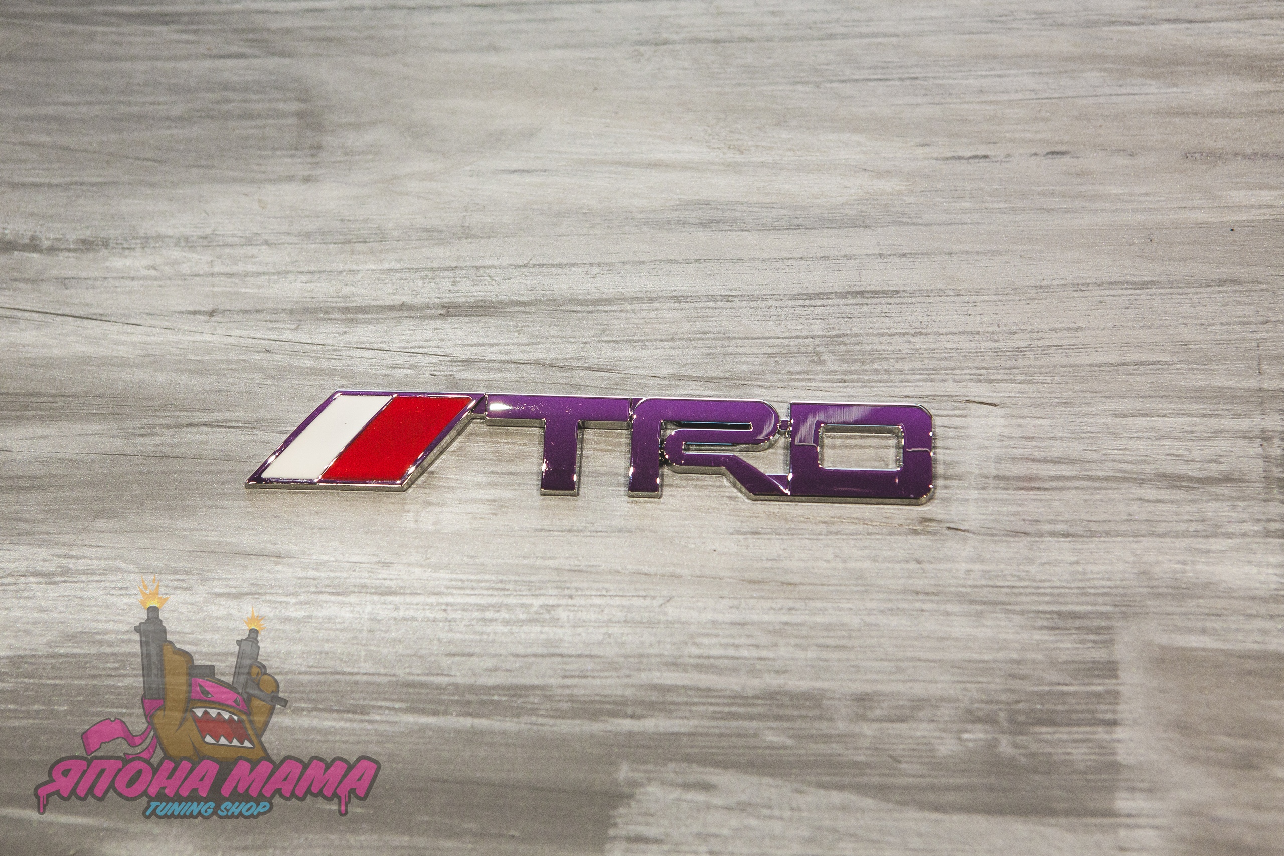 Шильдик TRD