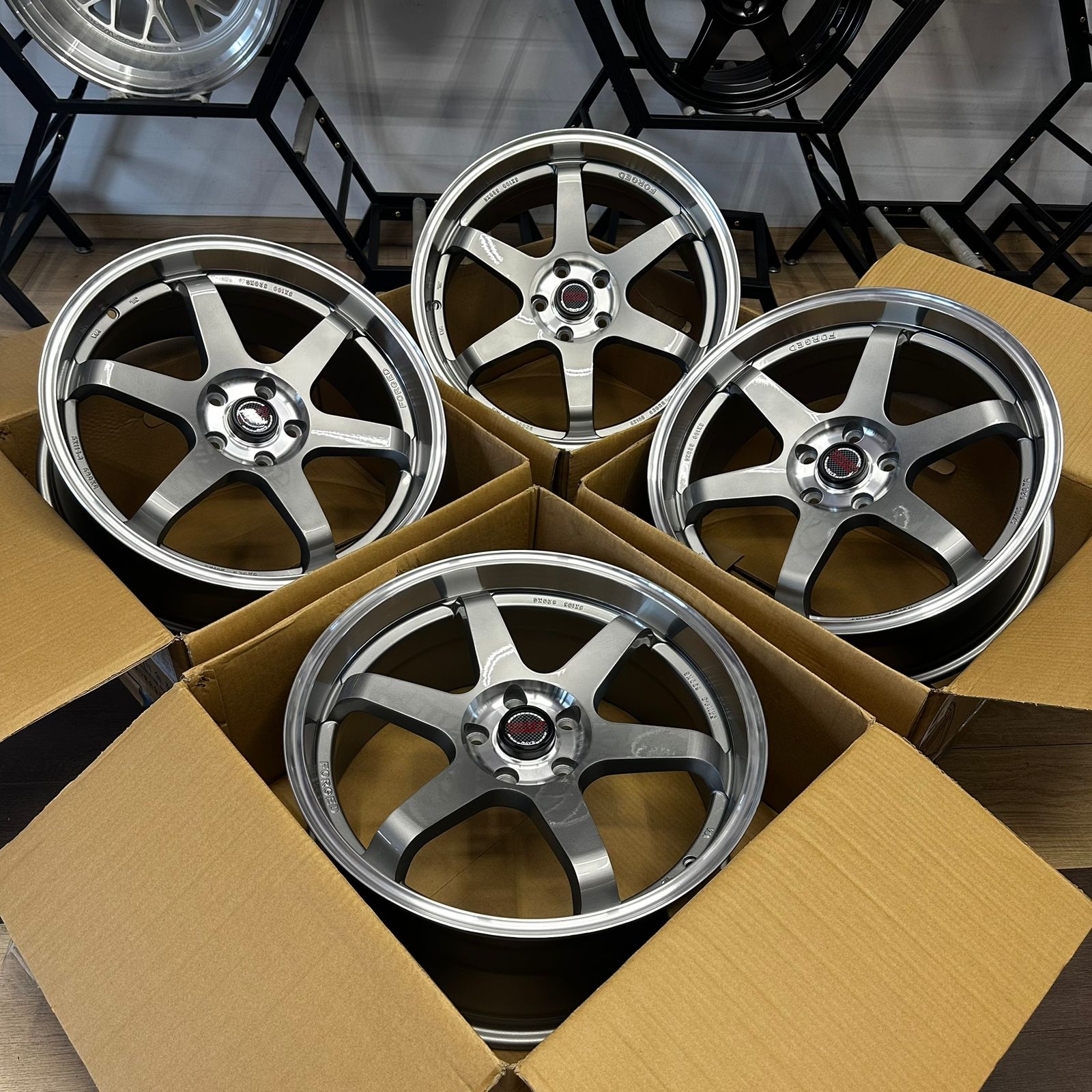 Комплект разношироких дисков Volk Racing TE37 R19 8.5J ET35 9.5J ET38 5x114.3