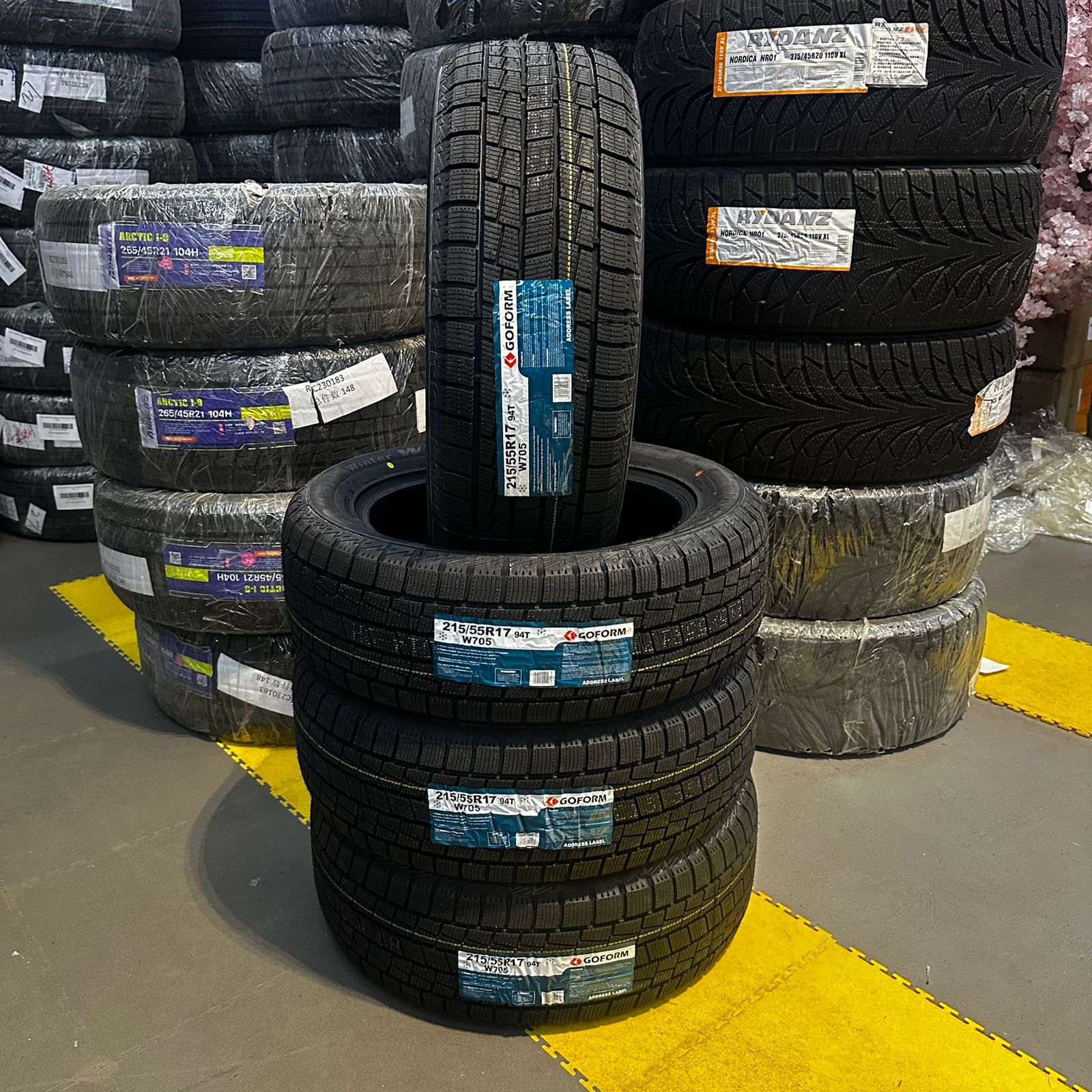 Шины GOFORM Winter W705 215/55 R17 94T 3