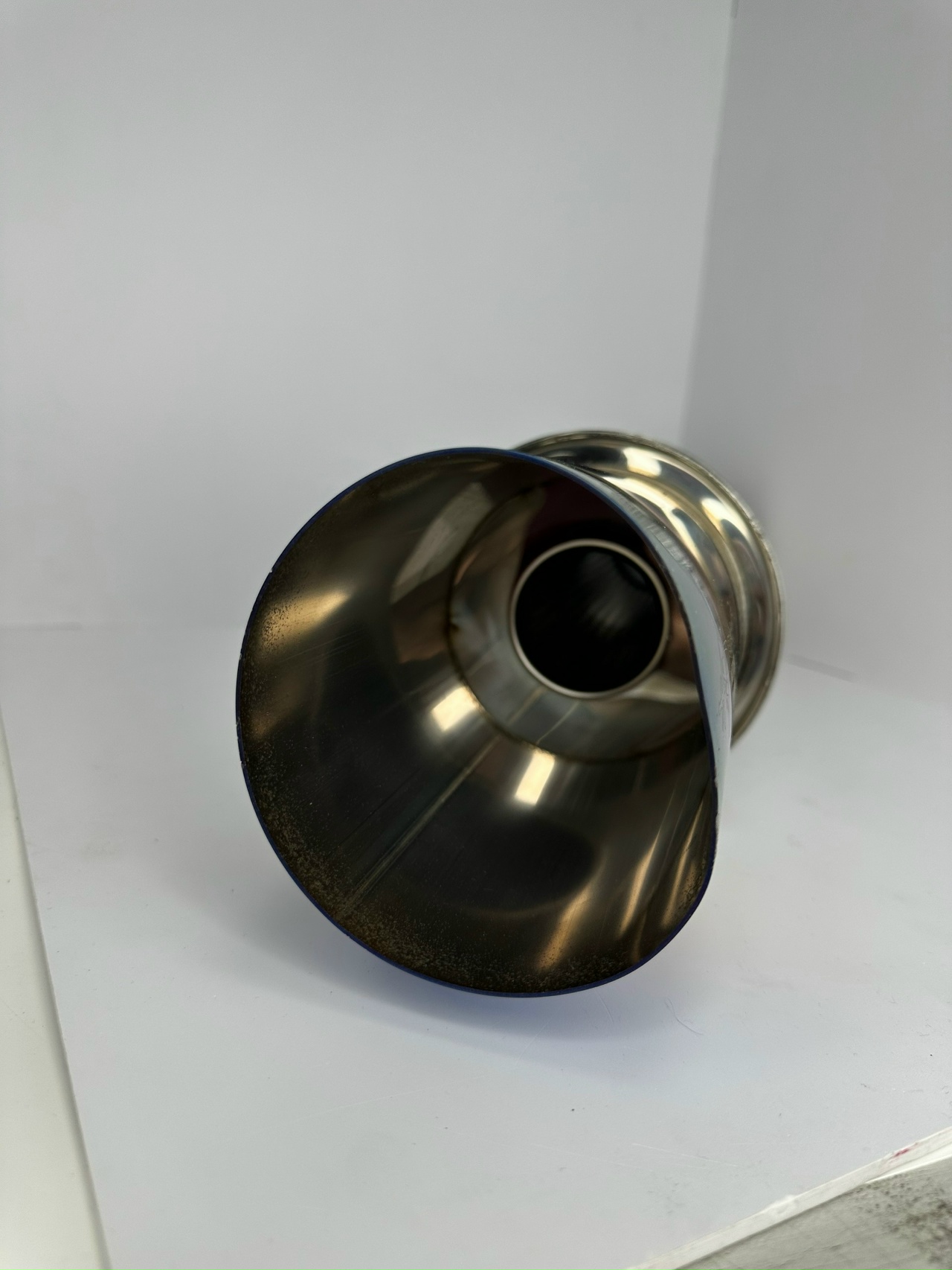 Глушитель HKS Hi-Power умеренный бас 51mm.вход / 101mm.выход (универсальный)  Уценка 5 2