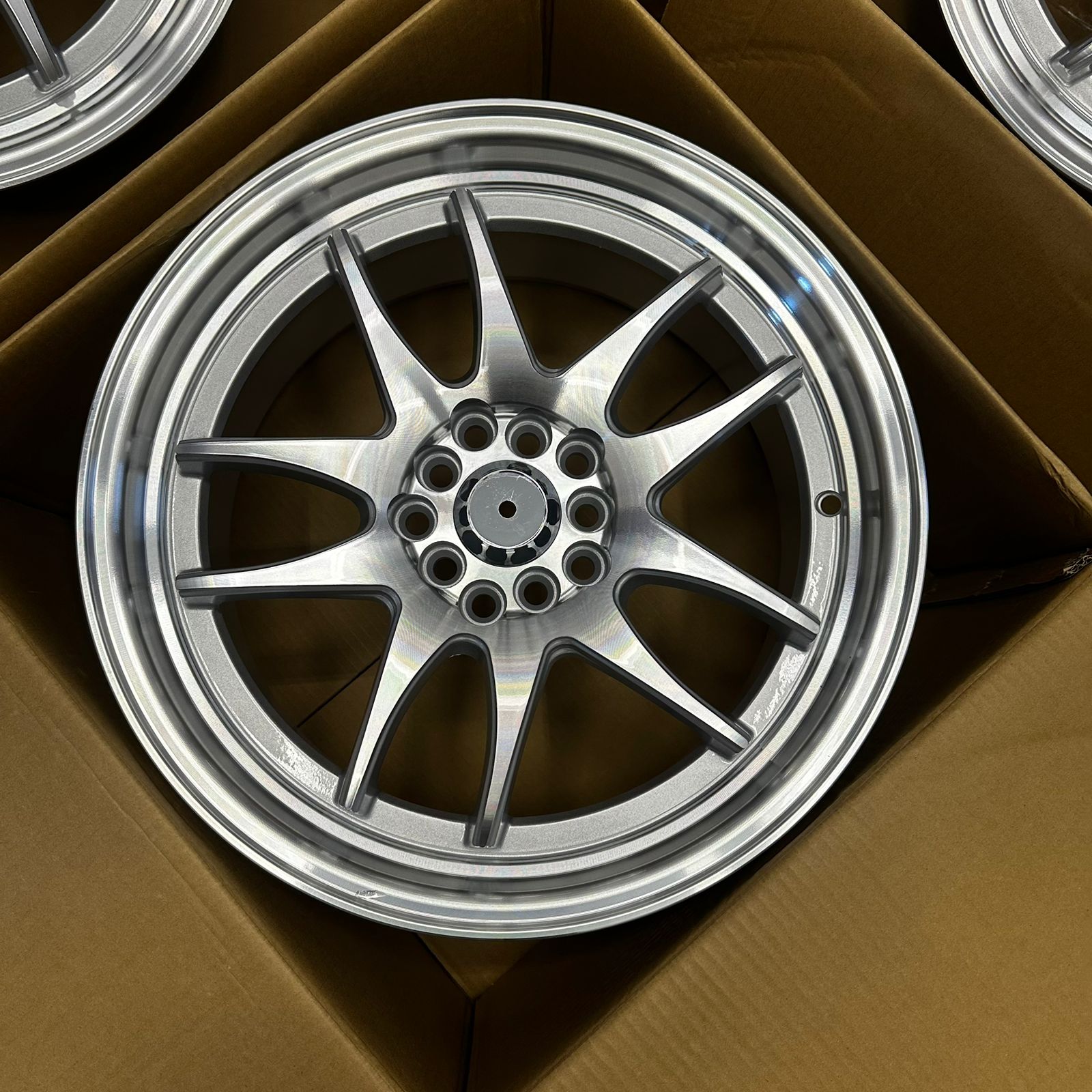 Комплект дисков Work Emotion CR2P с полкой R17 8j ET35 5x100/5x114.3 (анодированные) 4