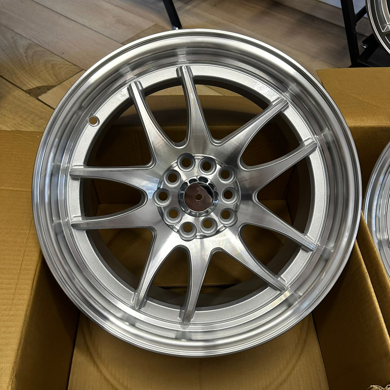 Комплект дисков Work Emotion CR2P с полкой R17 8j ET35 5x100/5x114.3 (анодированные) 6