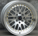 Комплект дисков BBS LM R R15 8j ET25 4x100 / 114.3 (серебро)