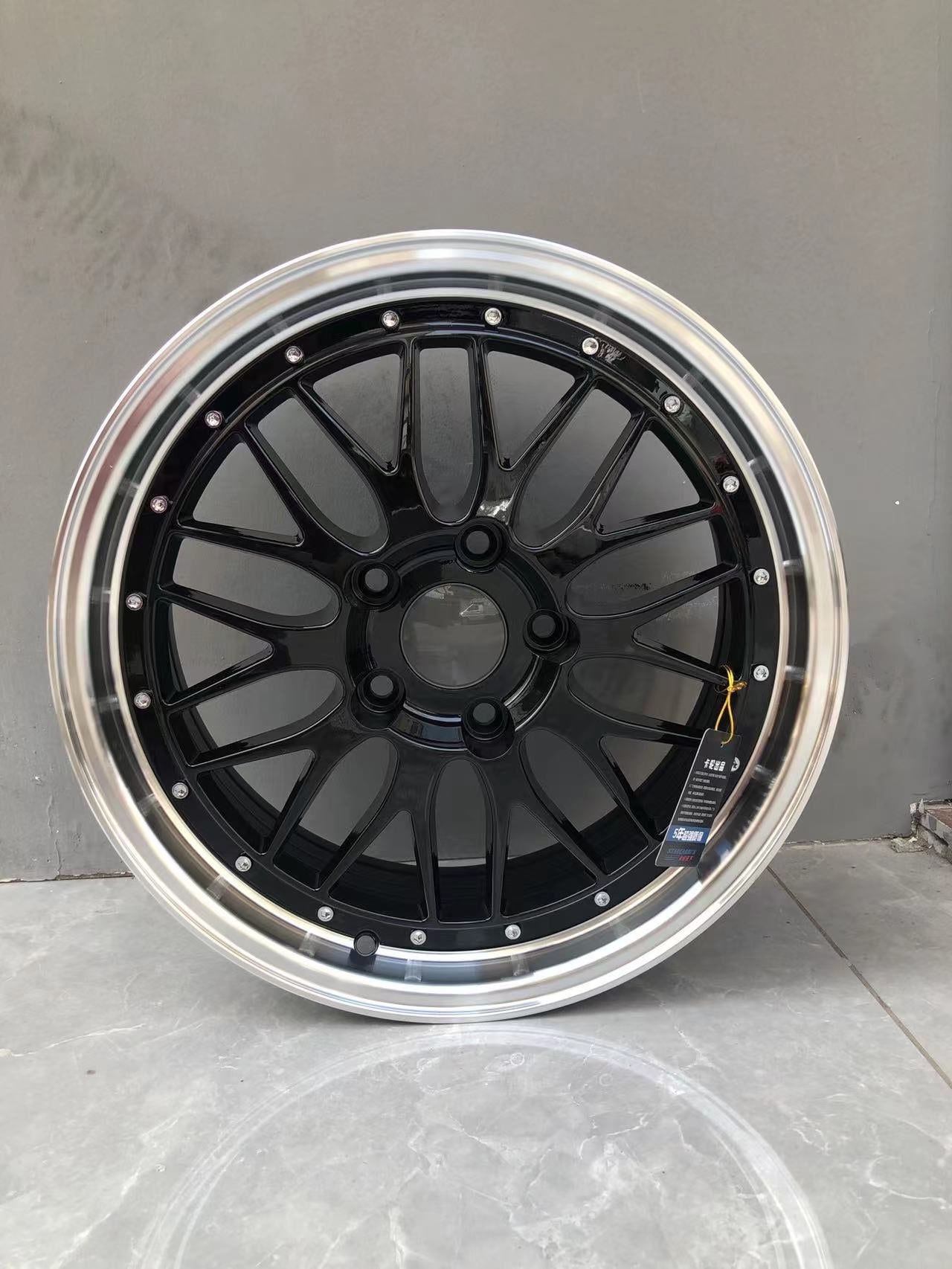 Комплект дисков BBS LM R19 8.5j ET38 5x114.3 (черные)