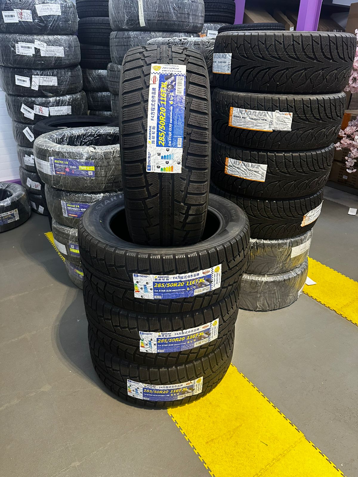 Шины Landsail ice STAR iS36 285/50 R20 116T XL 1