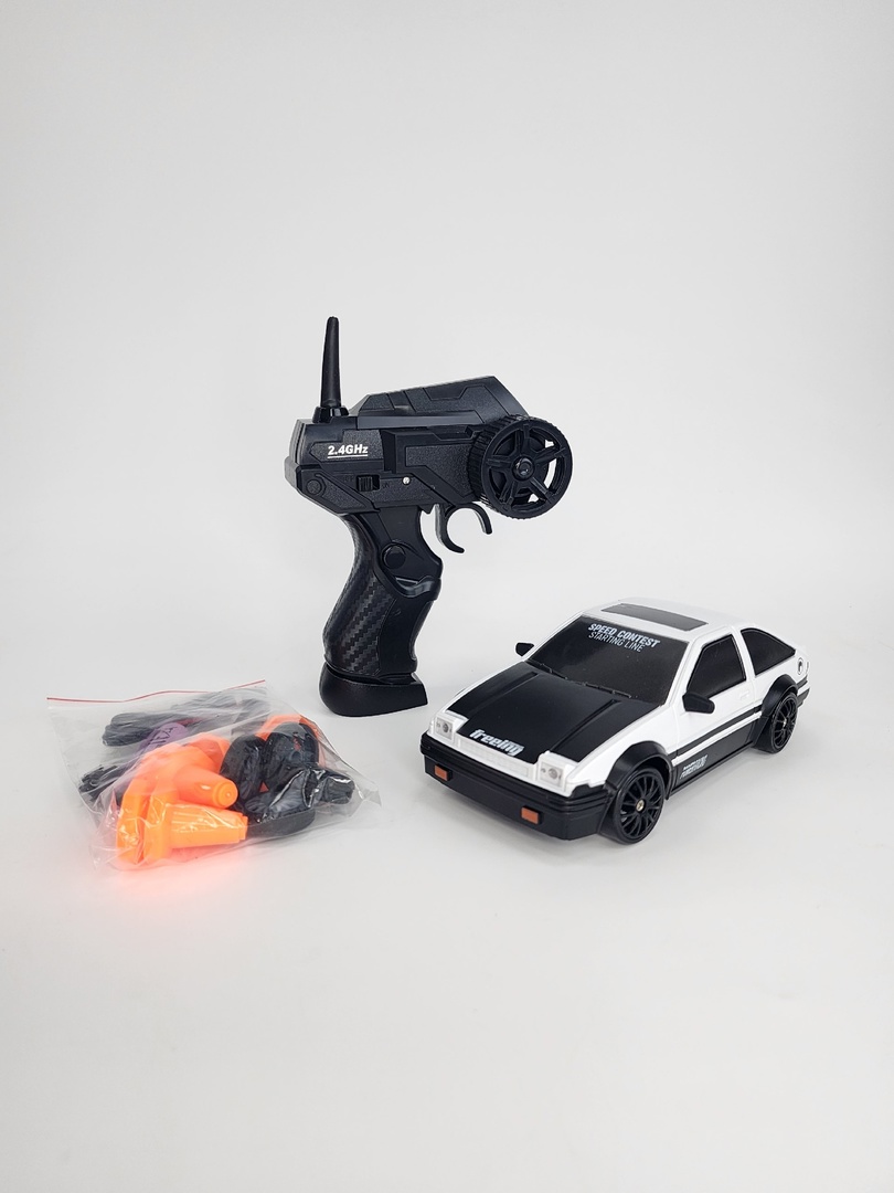 Racing Rally R/C машинка Toyota Trueno AE86 на пульте управления 2