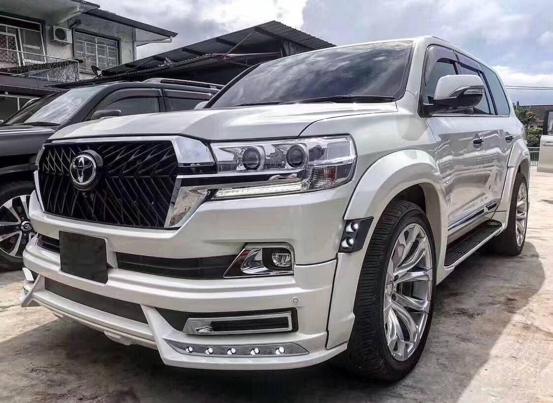 Обвес WALD на Land Cruiser 200 2016+ с фендерами