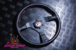 Спортивный руль Honda без вылета из кожи
